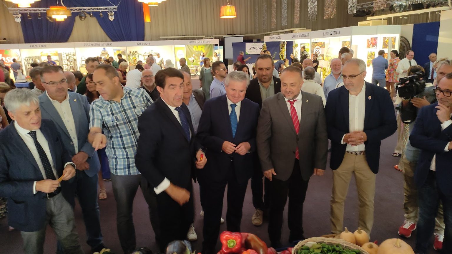 Inaugurada La Feria Del Pimiento Y Las Frutas De Calidad Que Se Celebra