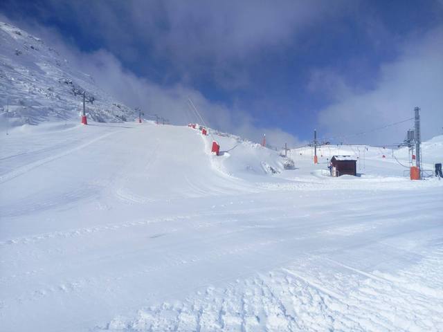 Valle Laciana-Leitariegos retoma la temporada con 1,8 kilómetros esquiables 1