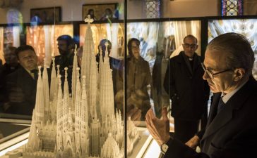 Astorga recibe en el Palacio Episcopal de Gaudí una exposición itinerante sobre la Sagrada Familia 3