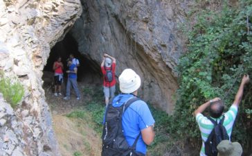 La casa del Parque organiza este sábado una ruta guiada al despoblado de Balouta y el túnel de la Palombeira 2