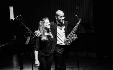 Concierto de piano y saxo del Dúo Minuit en la temporada de Juventudes Musicales 10