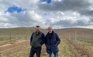 El prestigioso pintor Domingo Zapata visita el Bierzo 10