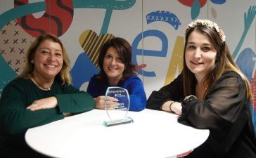 'Tocados con Ángel' de la berciana Beatriz Sánchez, queda en la segunda posición de los premios Zona organizados por Facebook 7