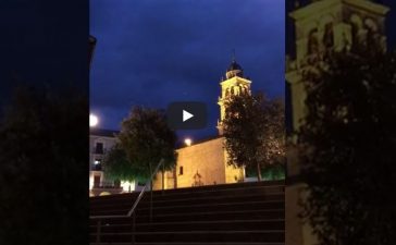 Ponferrada entona al unísono ' A Ponferrada me voy' desde las ventanas 6