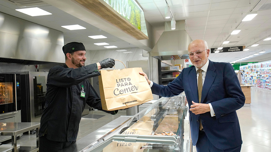 Mercadona solicita licencia medioambiental para abrir un supermercado en el Montearenas 1