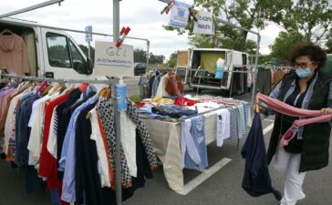 El miércoles 8 de julio, vuelven los 40 puestos de textil del mercado de Ponferrada 4