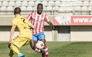 Moussa Sidibé, nuevo jugador de la SD Ponferradina 7