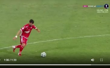 VÍDEO / El berciano Borja Valle se estrena en la liga Rumana con un golazo desde el campo contrario 10