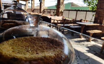 La Moncloa de Cacabelos mantendrá 'La Terraza' abierta durante todo el año 5