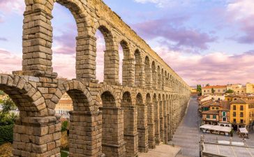 La Junta levanta las medidas excepcionales en Ávila y Segovia referidas a restauración, centros comerciales y actividad deportiva en centros cerrados 8