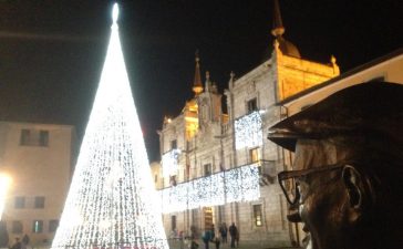 La Asociación Templarium, partidaria de la iluminación navideña en el centro de Ponferrada 6