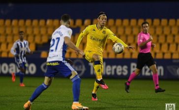 La Ponferradina se lleva los tres puntos en el Santo Domingo en un soporífero partido (1-0) 1