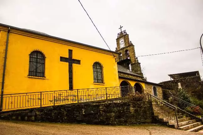 Campamentos de verano, cine y fiestas populares, en el verano de Torre del Bierzo