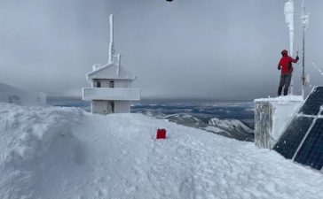 Los técnicos de Redytel nos muestran la belleza del Aquiana nevado 10