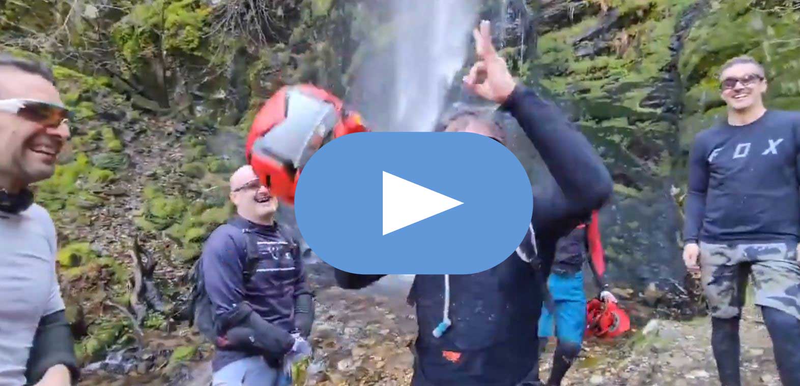 Jesús Calleja repite este fin de semana su visita a la cascada del Gualtón 1