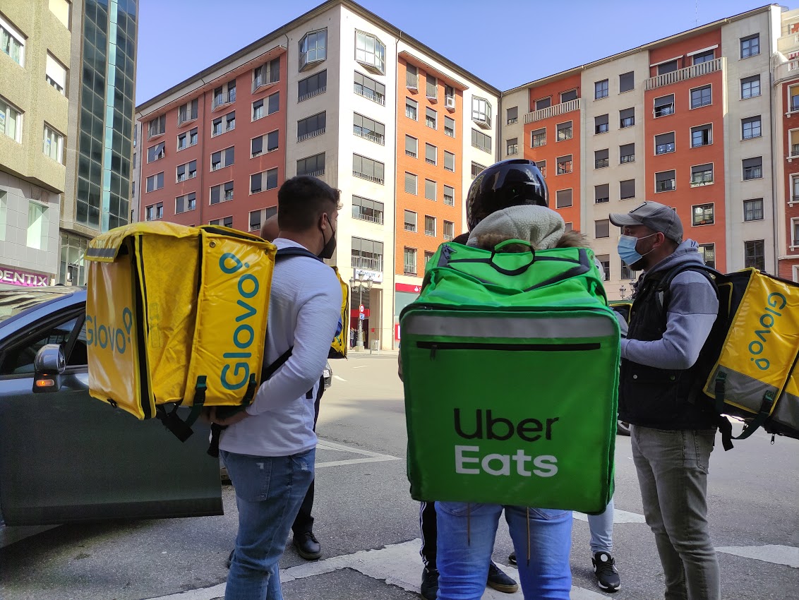 Los 'Riders' ponferradinos dicen no a la regulación, con una concentración por las calles de Ponferrada 1