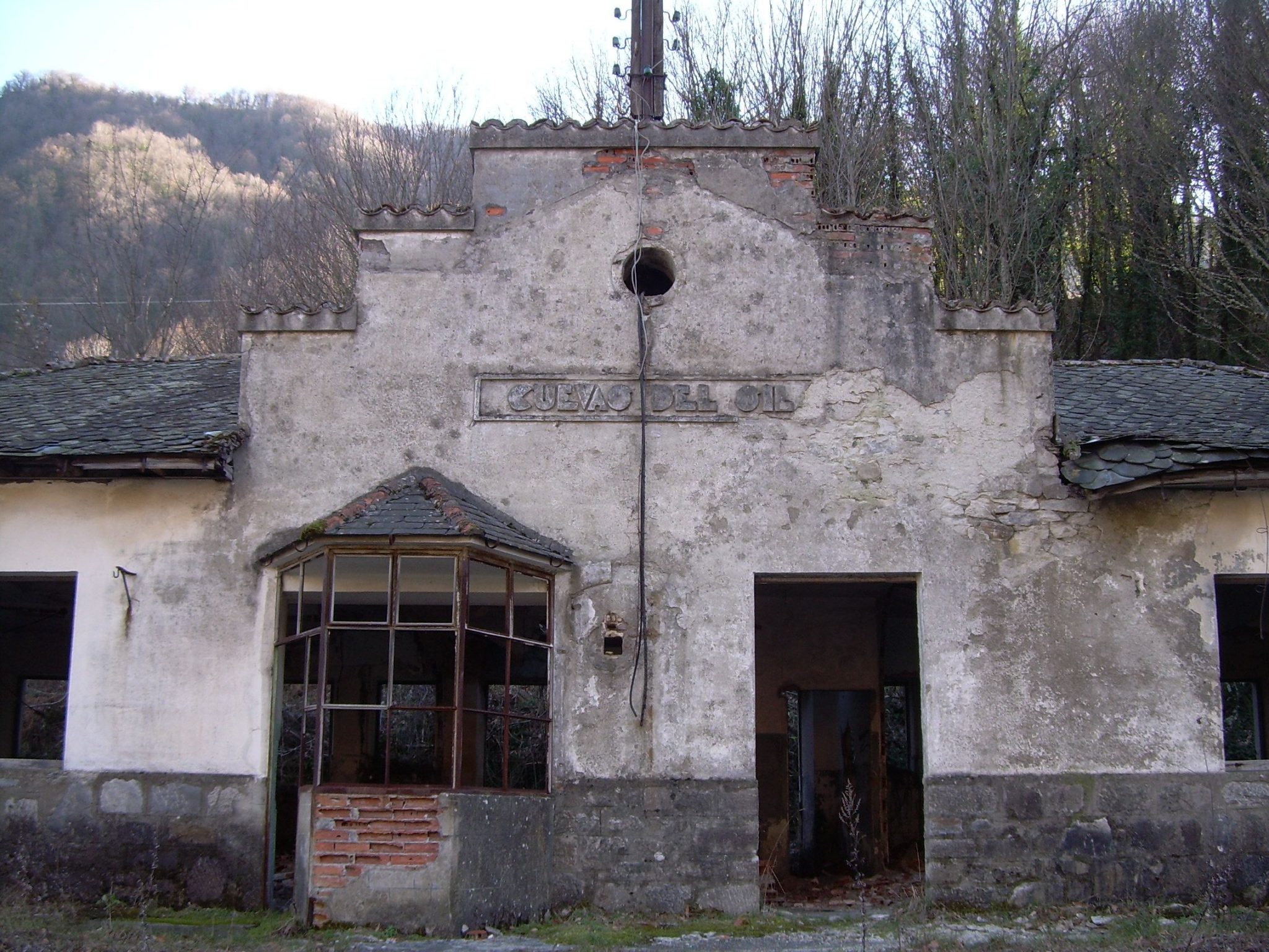 La estación de Cuevas del Sil y la central térmica de la MSP en Villablino entran en la lista roja del patrimonio de Hispania Nostra 1