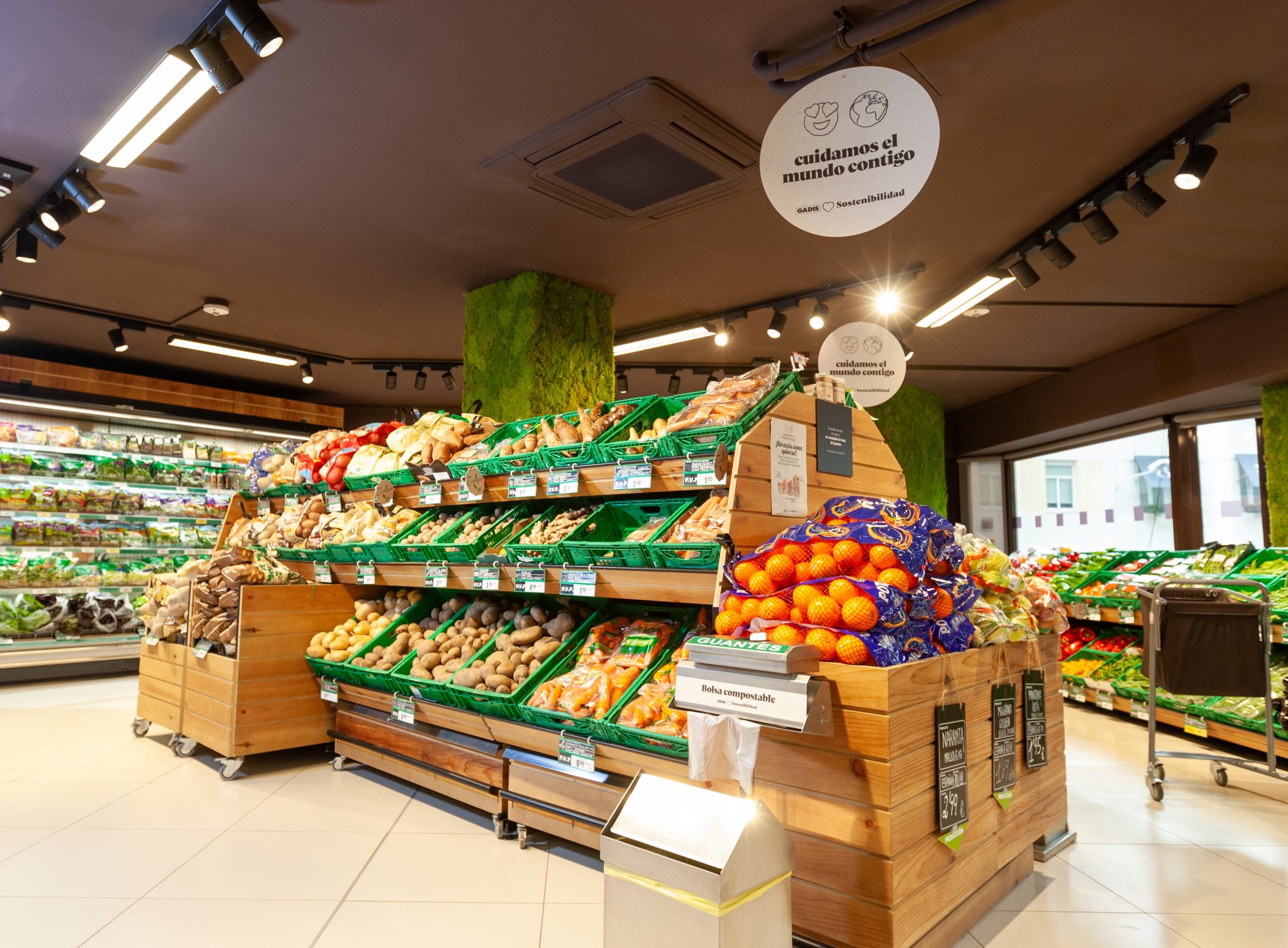 Los Supermercados Gadis recilcan más de 9,4 millones de kilos de plástico, madera y cartón 1