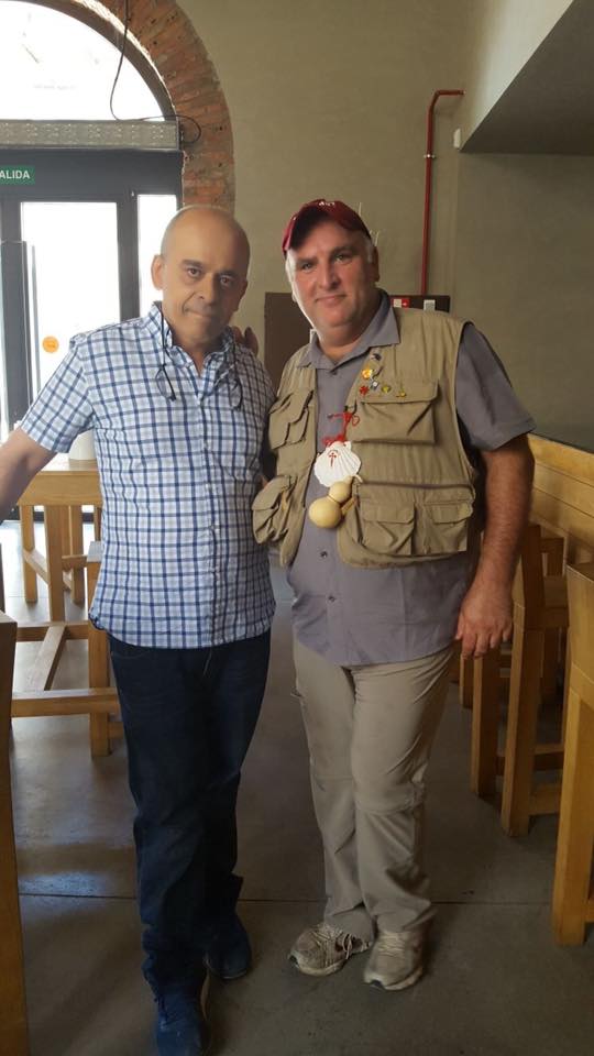 El chef José Andrés disfruta de una comida en el Restaurante La Central de Ponferrada 3