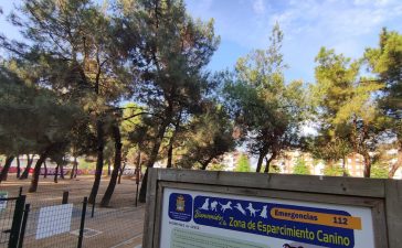 Ponferrada renueva y amplia el área de esparcimiento para perros del Parque del Temple 3
