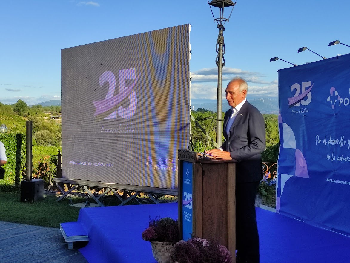 Clínica Ponferrada celebra su 25 aniversario haciendo un reconocimiento a los fundadores y sellando su compromiso con El Bierzo 5