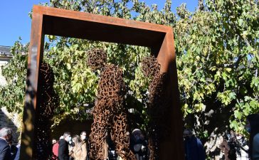 Una escultura en el Museo del Bierzo recuerda a los represaliados durante la dictadura 4