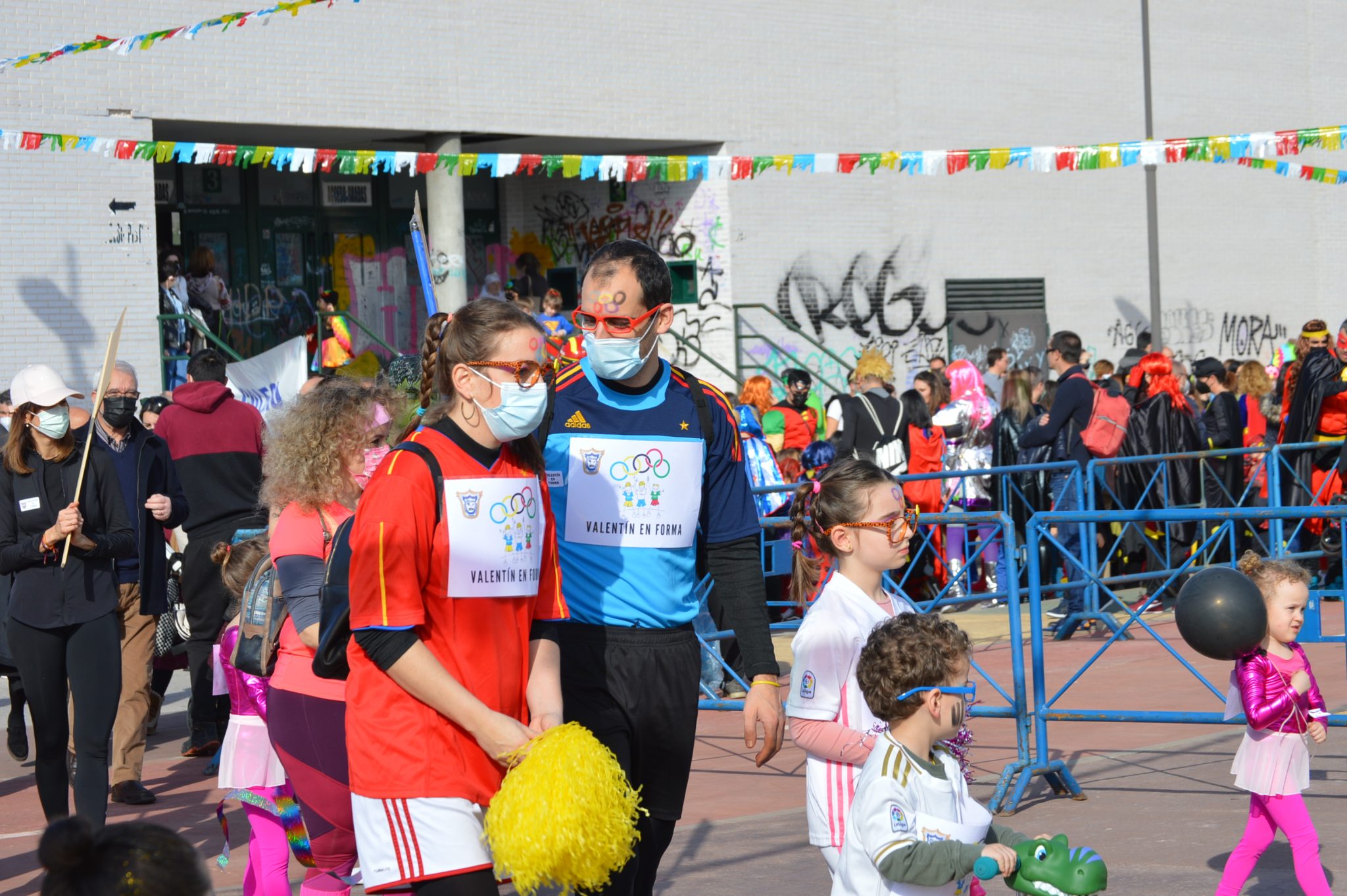 Carnaval Infantil de Ponferrada, los más peques inundan la calle de color y buen humor 23