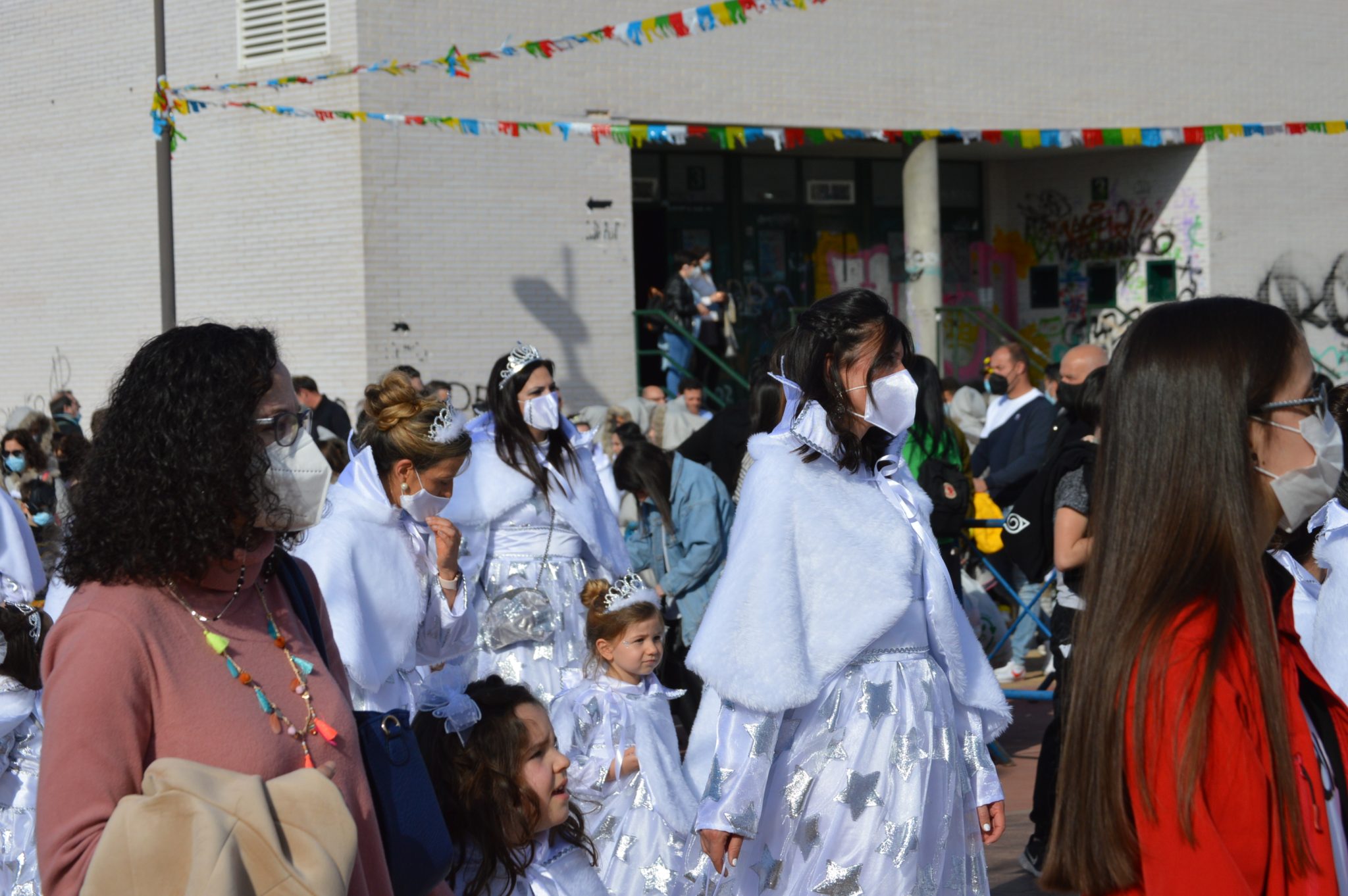 Carnaval Infantil de Ponferrada, los más peques inundan la calle de color y buen humor 46