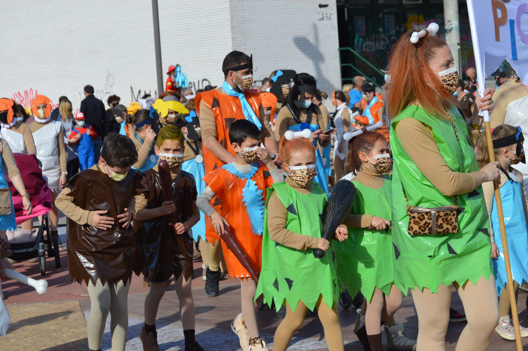 Carnaval Infantil de Ponferrada, los más peques inundan la calle de color y buen humor 57