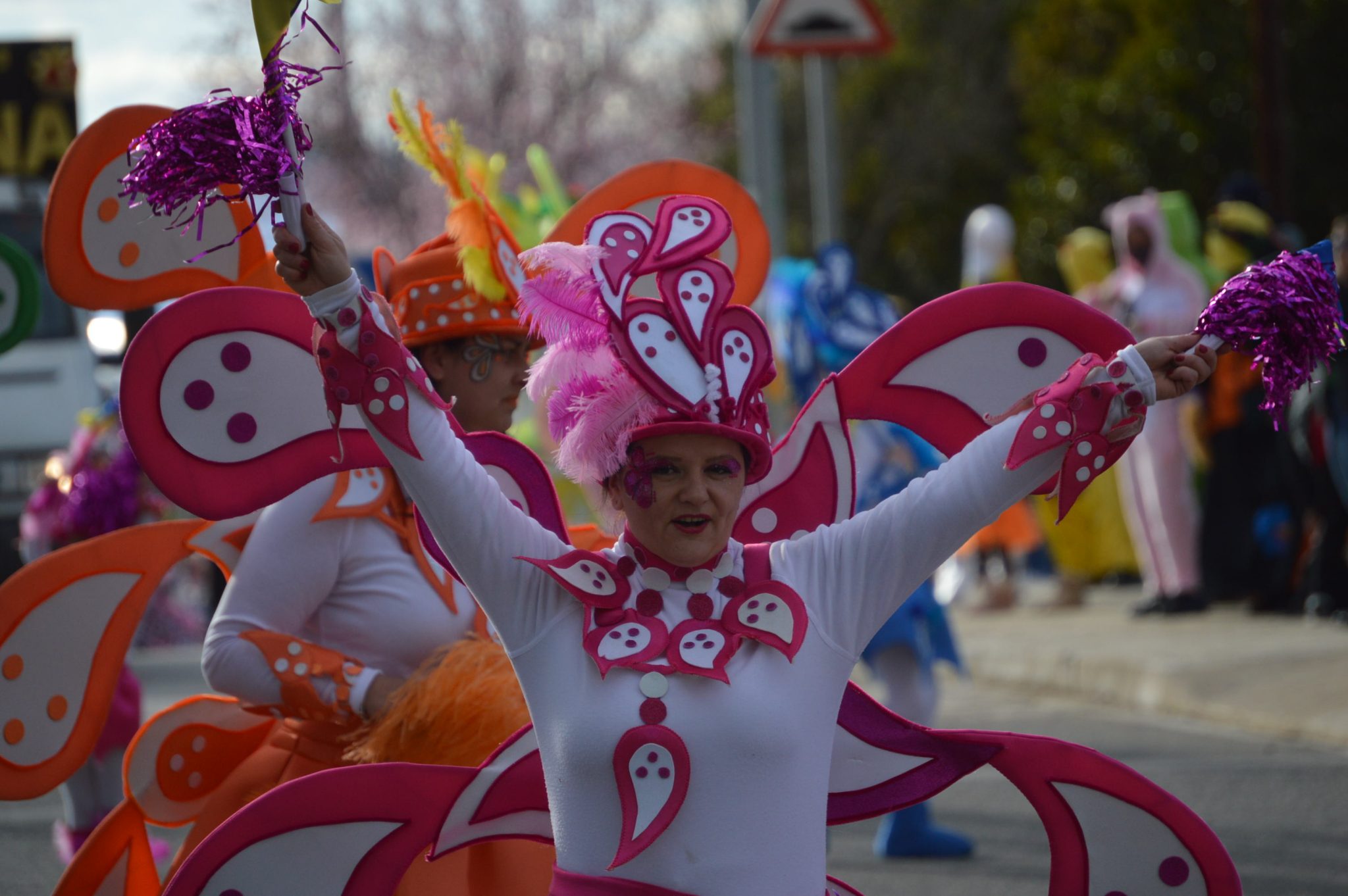 Cubillos retoma la animación en las calles con su tradicional desfile de Carnaval 96