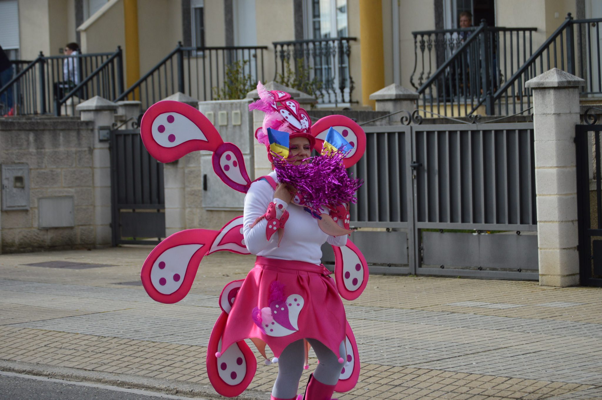 Cubillos retoma la animación en las calles con su tradicional desfile de Carnaval 83