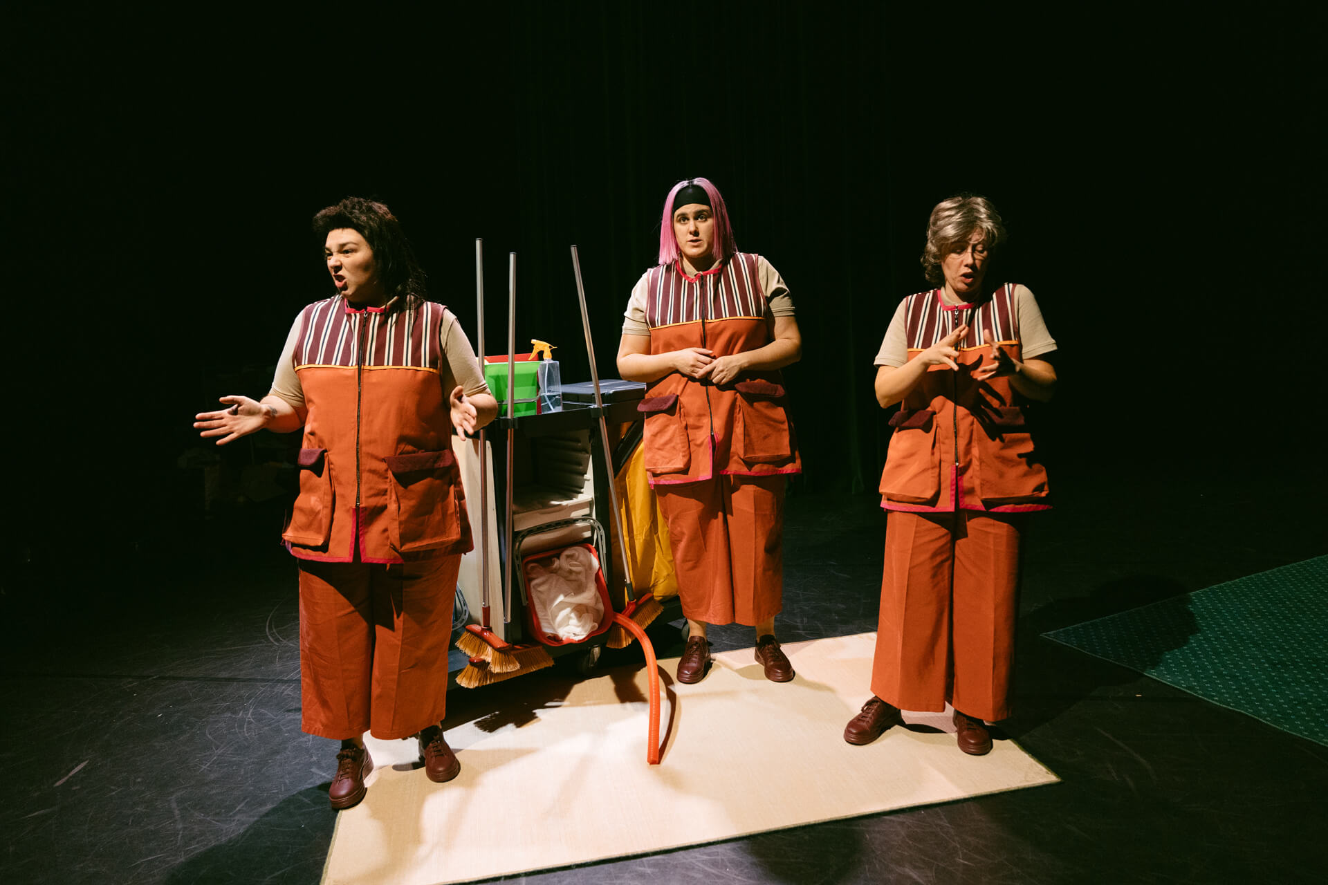 La Universidad Feminista ofrece la obra teatral “Las que limpian”, que aborda con humor la problemática de “las kellys” 1