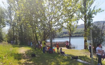 <strong>La Casa del Parque de Las Médulas </strong><strong>participa en la jornada “</strong><strong>1m2 contra la basuraleza”</strong> <strong>actuando en</strong><strong> las orillas del Lago de Carucedo</strong> 7