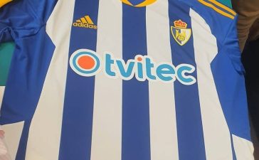 Se filtran en Twitter las equipaciones de la SD Ponferradina para la temporada 2022-23 2