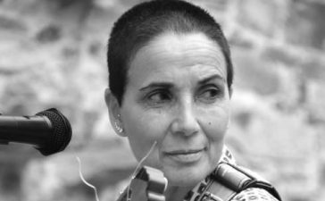 La berciana Esther Lanzón presenta en un concierto recital su último trabajo discográfico, “Mujeres en Verso” 9