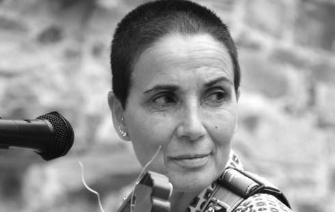 La berciana Esther Lanzón presenta en un concierto recital su último trabajo discográfico, “Mujeres en Verso” 1