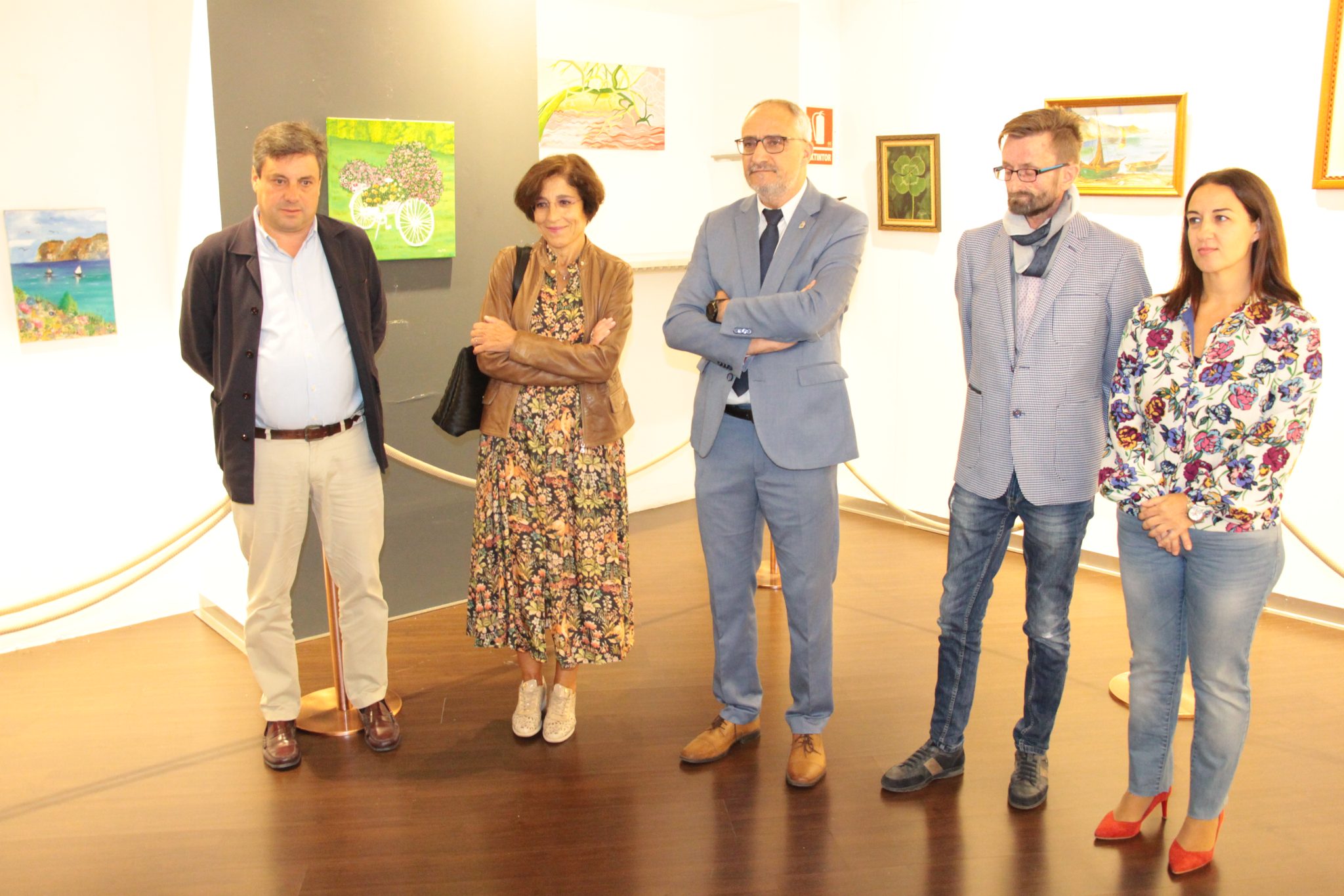 AMBI muestra el trabajo artístico de 20 autores con discapacidad en una exposición que se puede visitar en El Rosal 1