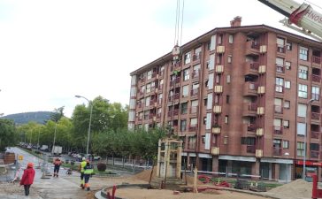 El Monumento a la Madre, decorará la nueva glorieta entre Huertas del Sacramento y la Calle Río Selmo 3