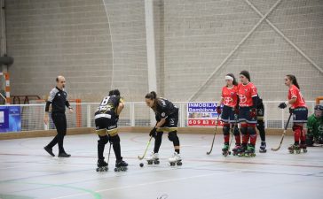 El Bembibre Hockey Club se lleva la victoria ante el CD Aurrerá al ritmo de Pía 2