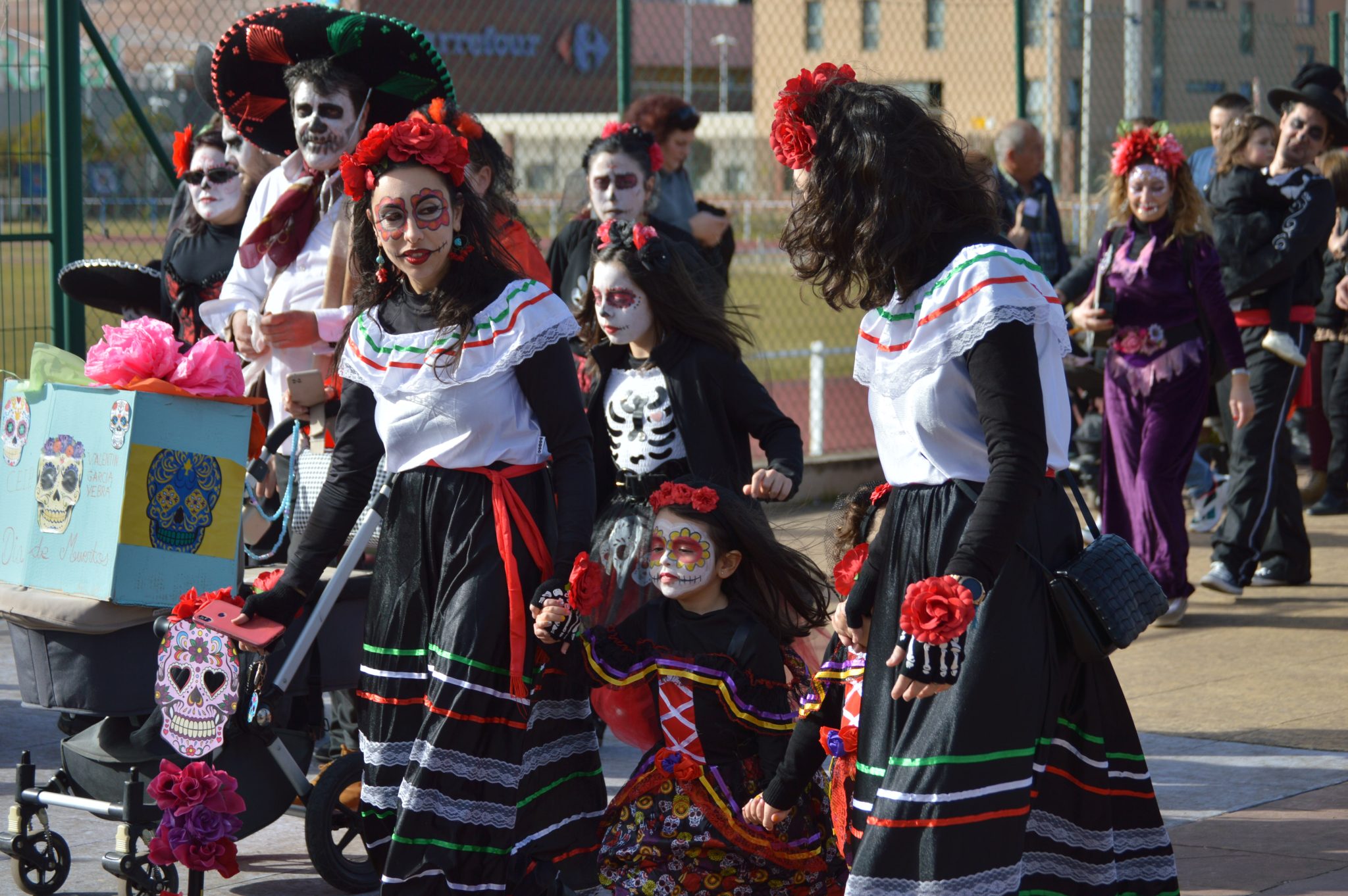 Carnaval Infantil de Ponferrada 2023. Las AMPAS de los colegios de la ciudad llenan de color y alegría las calles 186