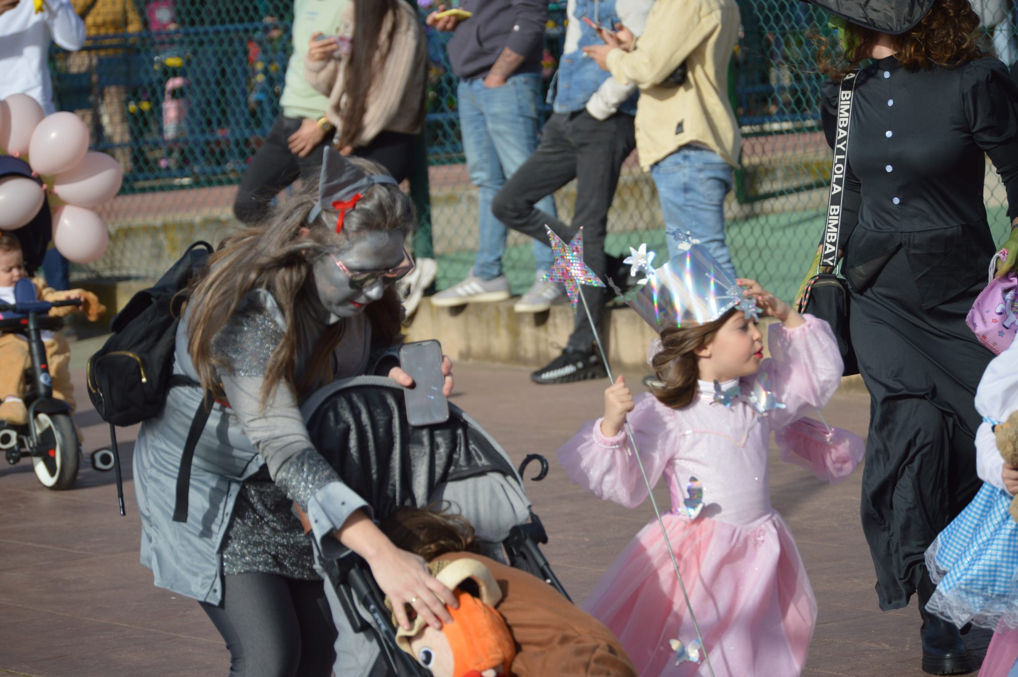 Carnaval Infantil de Ponferrada 2023. Las AMPAS de los colegios de la ciudad llenan de color y alegría las calles 156