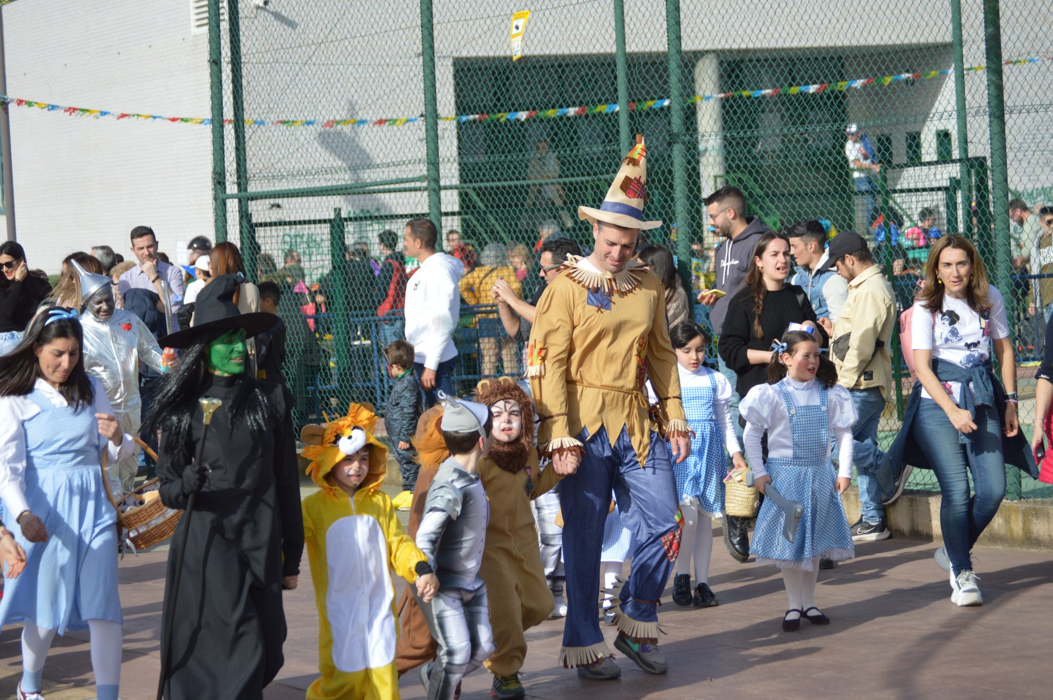 Carnaval Infantil de Ponferrada 2023. Las AMPAS de los colegios de la ciudad llenan de color y alegría las calles 150
