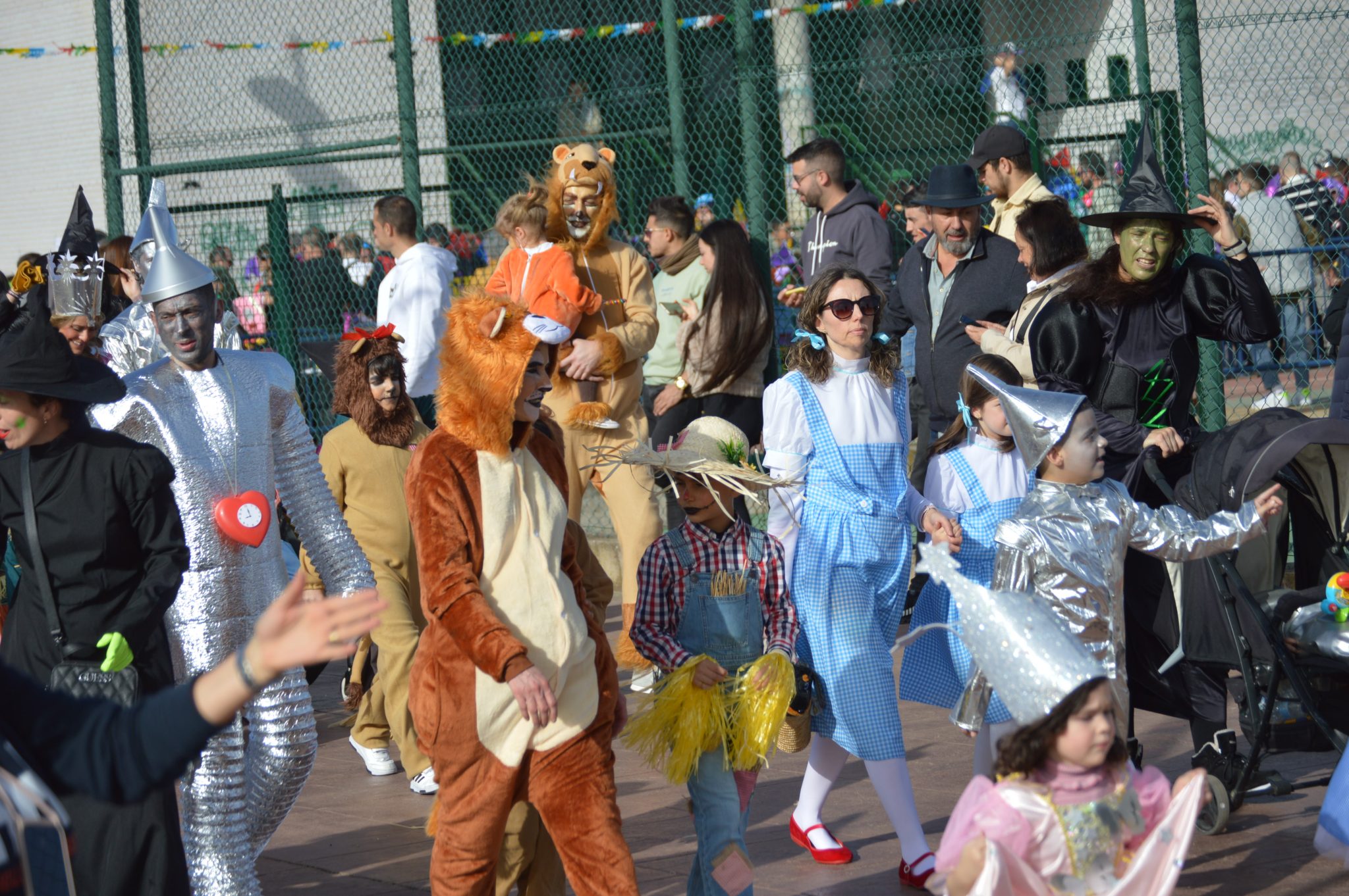 Carnaval Infantil de Ponferrada 2023. Las AMPAS de los colegios de la ciudad llenan de color y alegría las calles 145