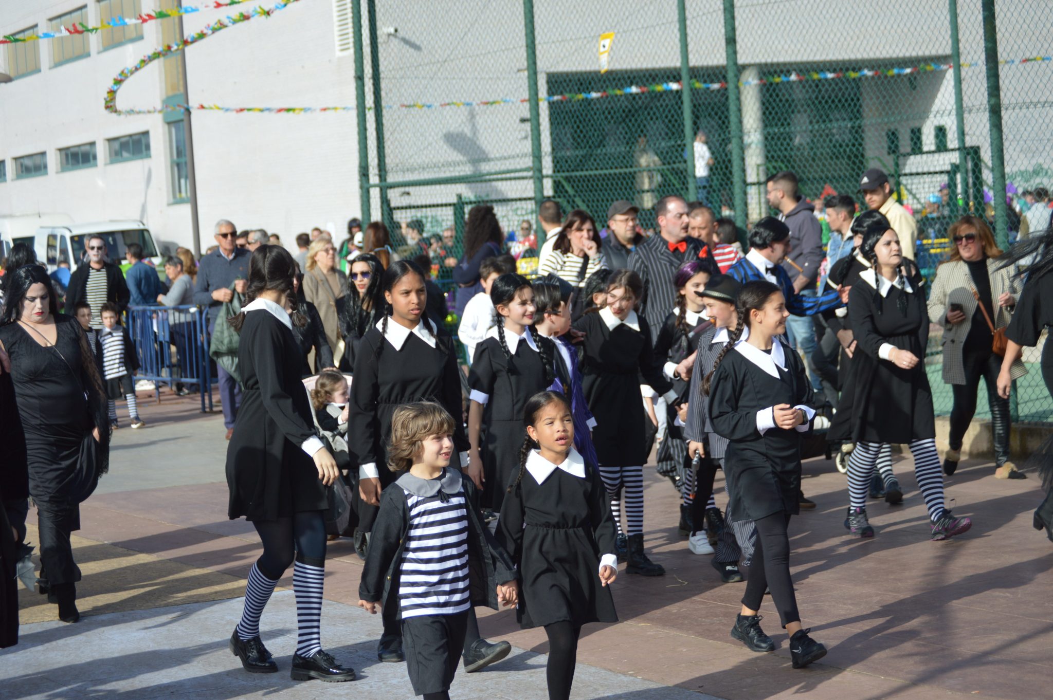 Carnaval Infantil de Ponferrada 2023. Las AMPAS de los colegios de la ciudad llenan de color y alegría las calles 125