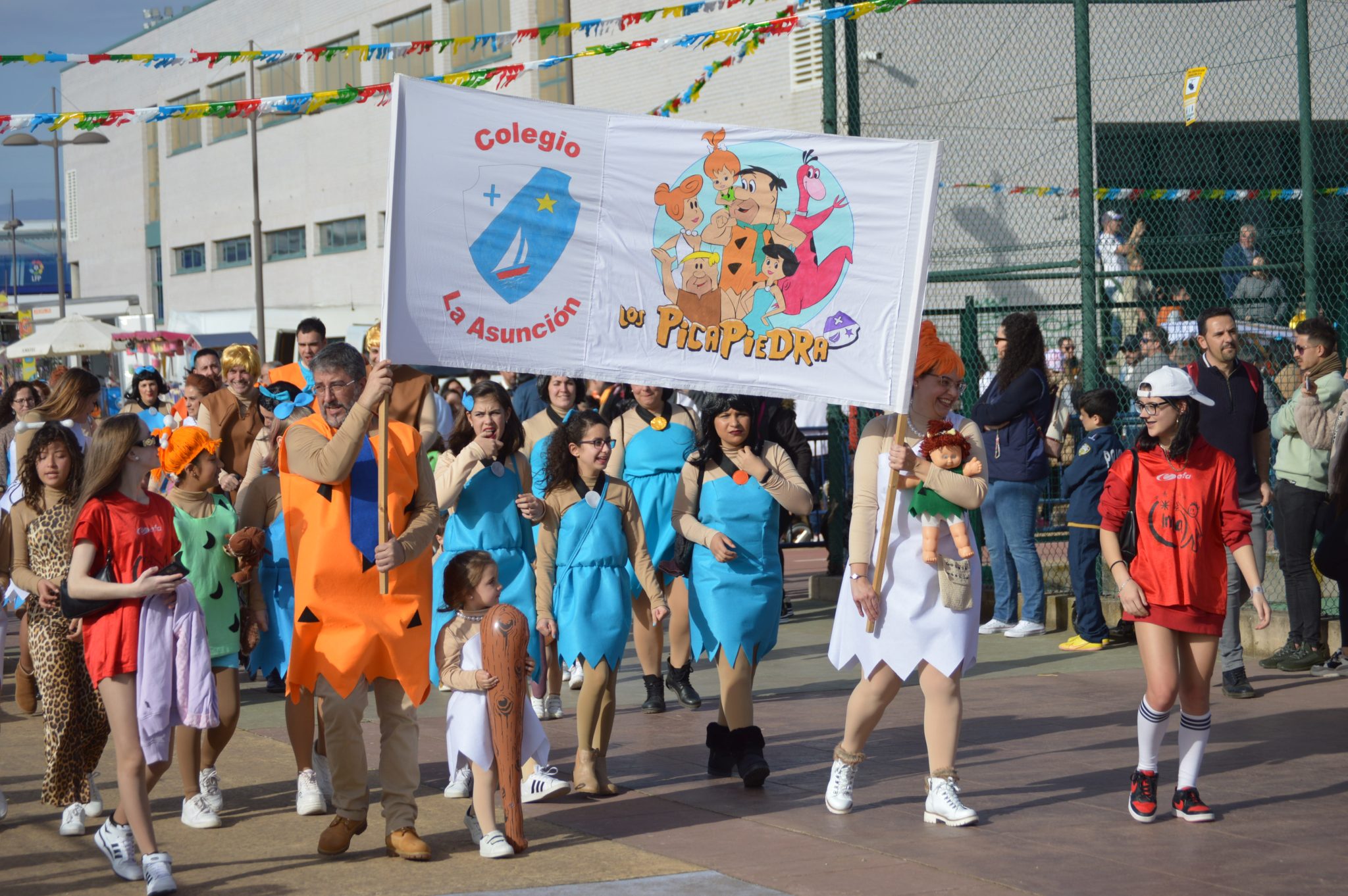 Carnaval Infantil de Ponferrada 2023. Las AMPAS de los colegios de la ciudad llenan de color y alegría las calles 102