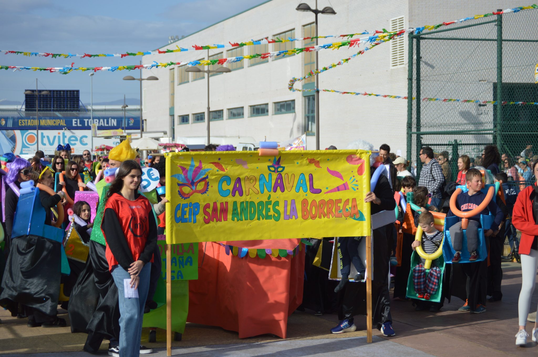 Carnaval Infantil de Ponferrada 2023. Las AMPAS de los colegios de la ciudad llenan de color y alegría las calles 46