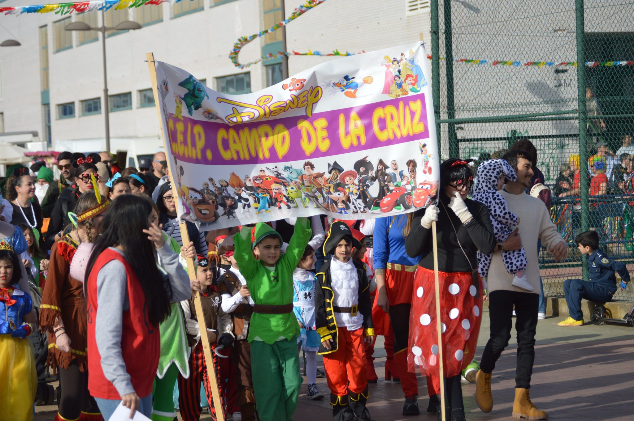Carnaval Infantil de Ponferrada 2023. Las AMPAS de los colegios de la ciudad llenan de color y alegría las calles 38