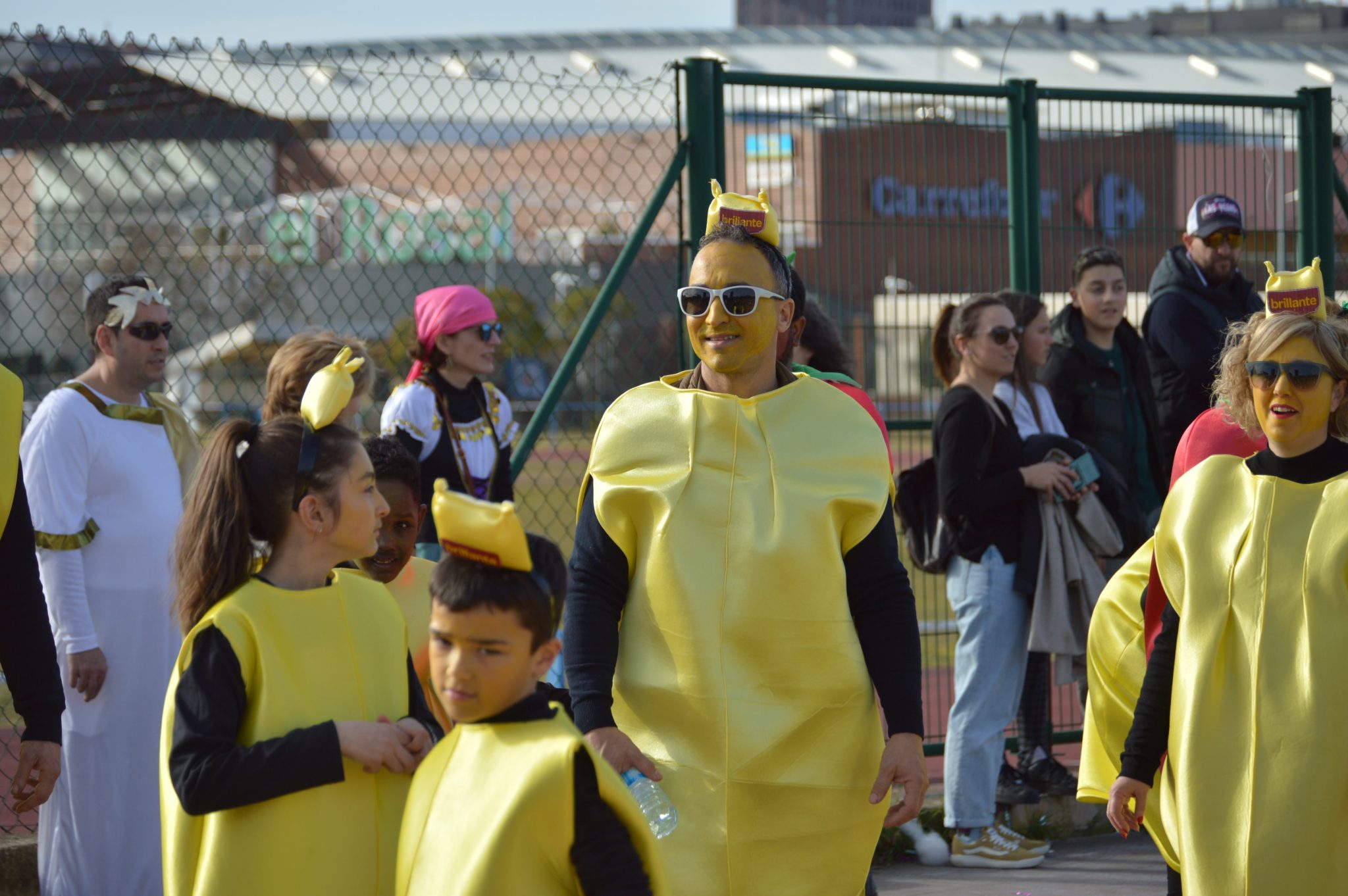 Carnaval Infantil de Ponferrada 2023. Las AMPAS de los colegios de la ciudad llenan de color y alegría las calles 27