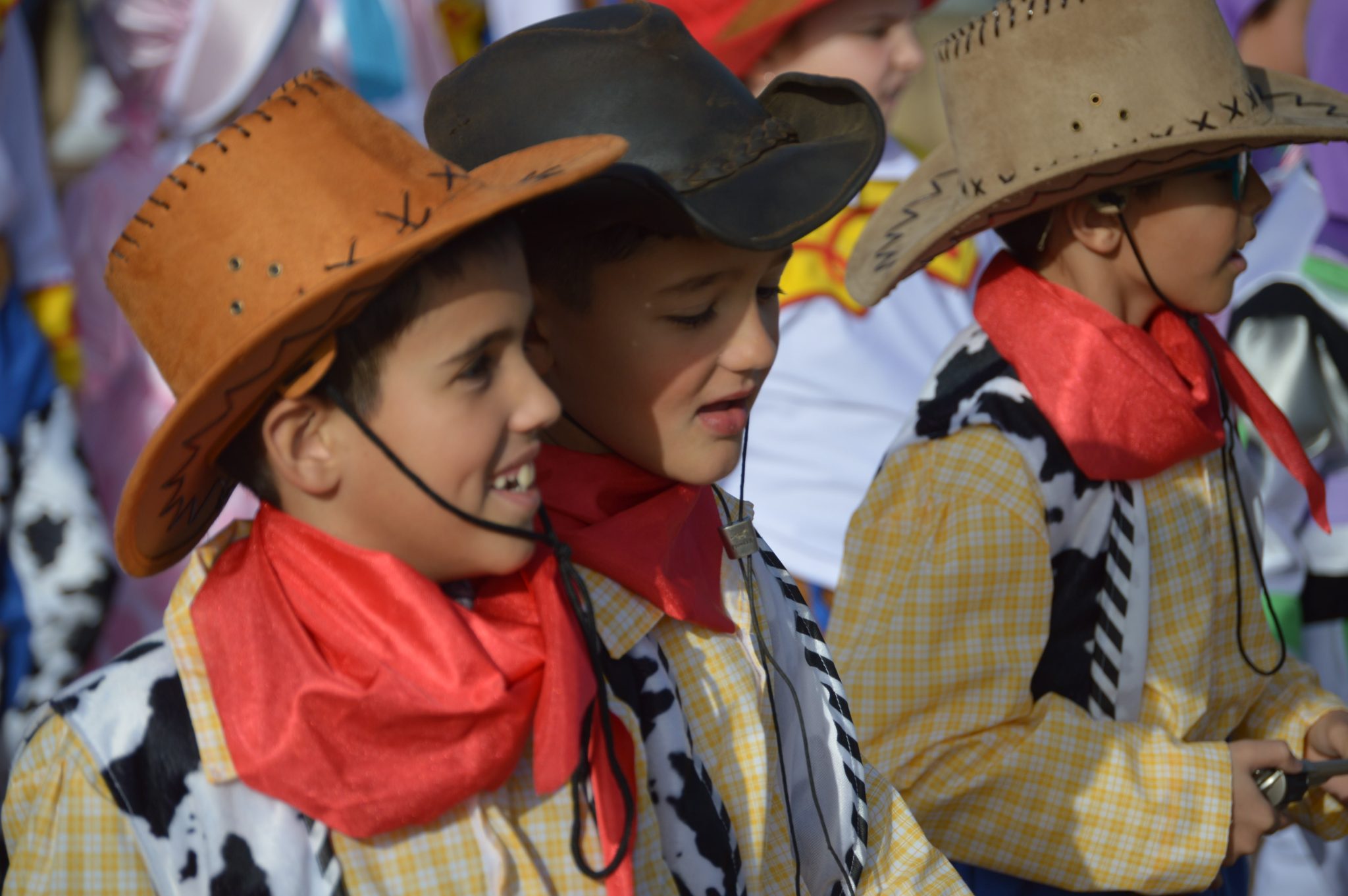 Carnaval Infantil de Ponferrada 2023. Las AMPAS de los colegios de la ciudad llenan de color y alegría las calles 14