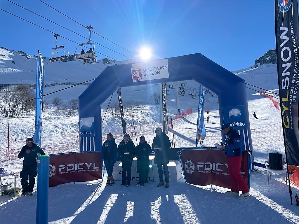San Isidro y Valle Laciana-Leitariegos reciben a 13.614 esquiadores 1